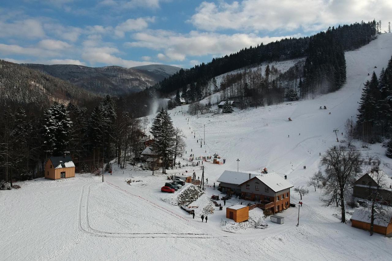 Chata Na Sjezdovce Malenovice  Bagian luar foto